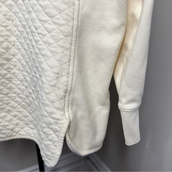 L.L. Bean Quilted Full-Zip Hoodie Lightweight Jacket Cream Mock Neck - Picture 9 of 11